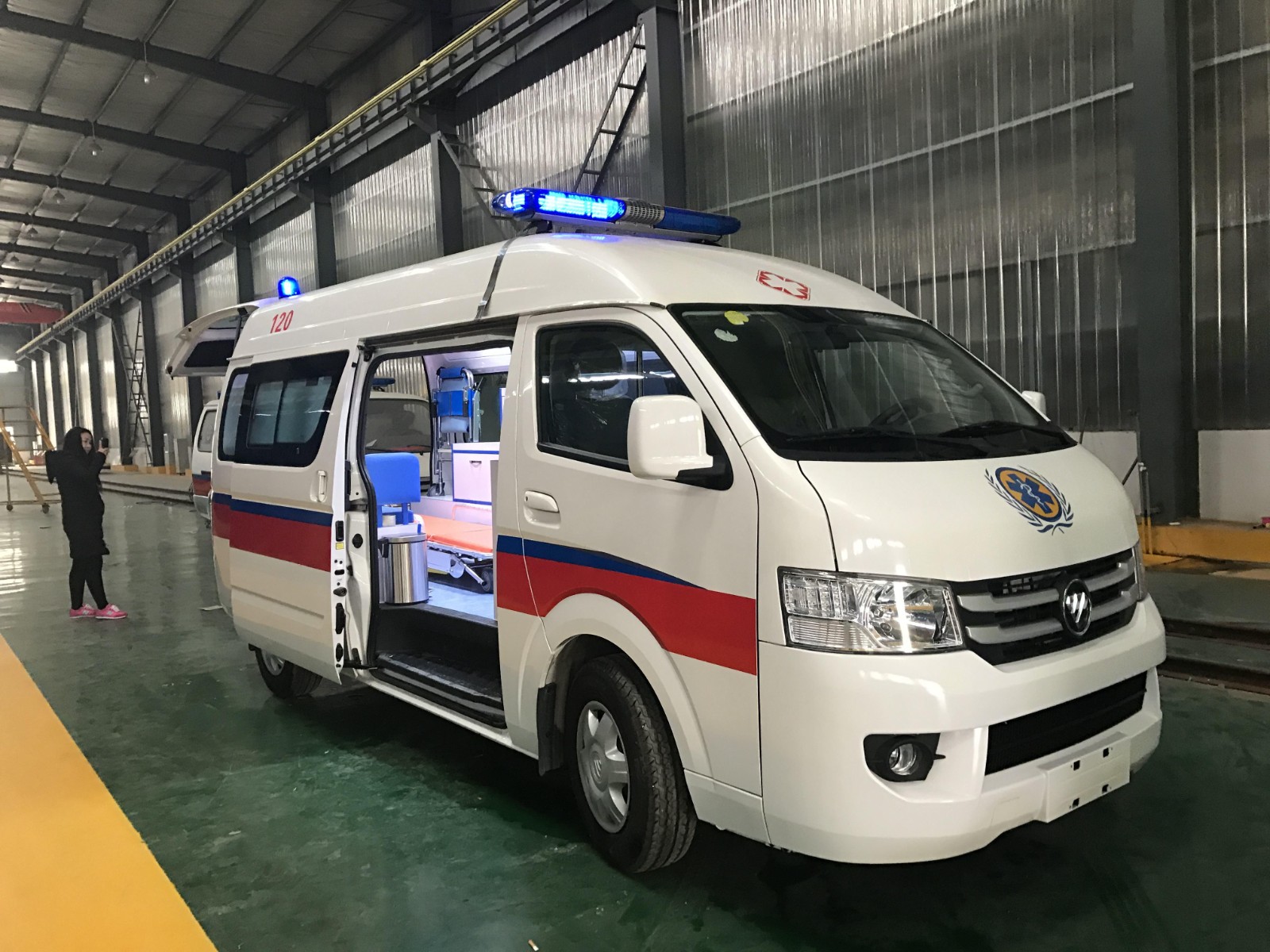 藤县救护车转院